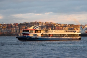 Iran-Hurmuz-Bogazi8217ni-Kapatma-Tehdidini-Yineledi-ABD-Karsi-Cikti-featured