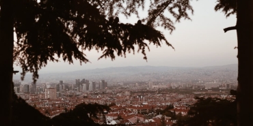 Baskent-Ankara-4.1-Buyuklugundeki-Depremle-Sarsildi-featured