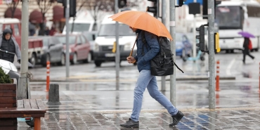 Istanbul8217da-Saganak-Yagis-Hava-Trafigini-Felc-Etti-42-Ucak-Yonlendirildi-featured