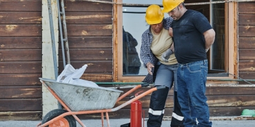 Van8217da-Feci-Kaza-Iki-Olu-Uc-Yarali-featured